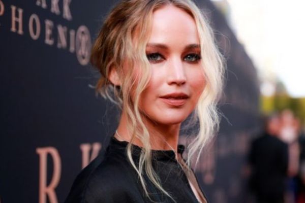 7-jennifer-lawrence69BC4275-7197-CF62-12D7-721BE1849E9F.jpg